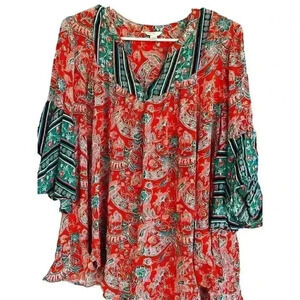 Woman’s Chiffon Floral Top Flutter Sleeves Light Cool Date Night EST 1946 14-16W